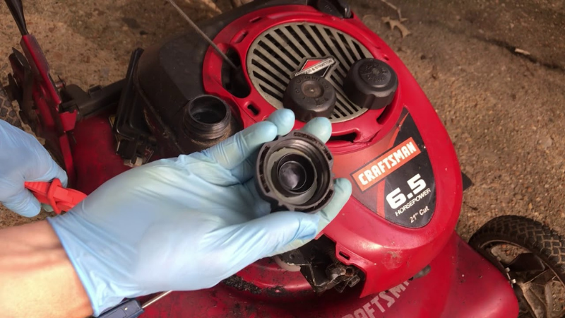 Why My Lawn Mower Stops Running After A While - Lawn Mower Faulty Gas Cap