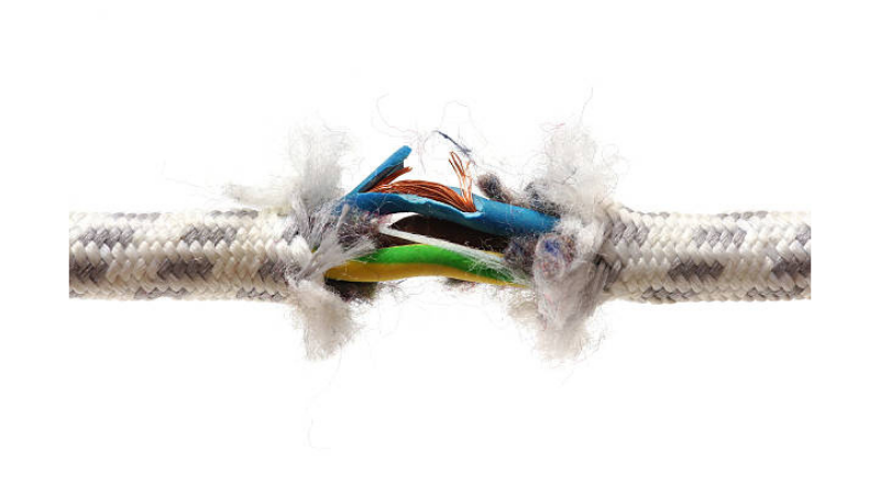 Why Is My Lawnmower Cutting Out - Faulty Cord