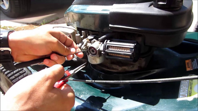 How To Replace A Craftsman Lawn Mower Primer Bulb?